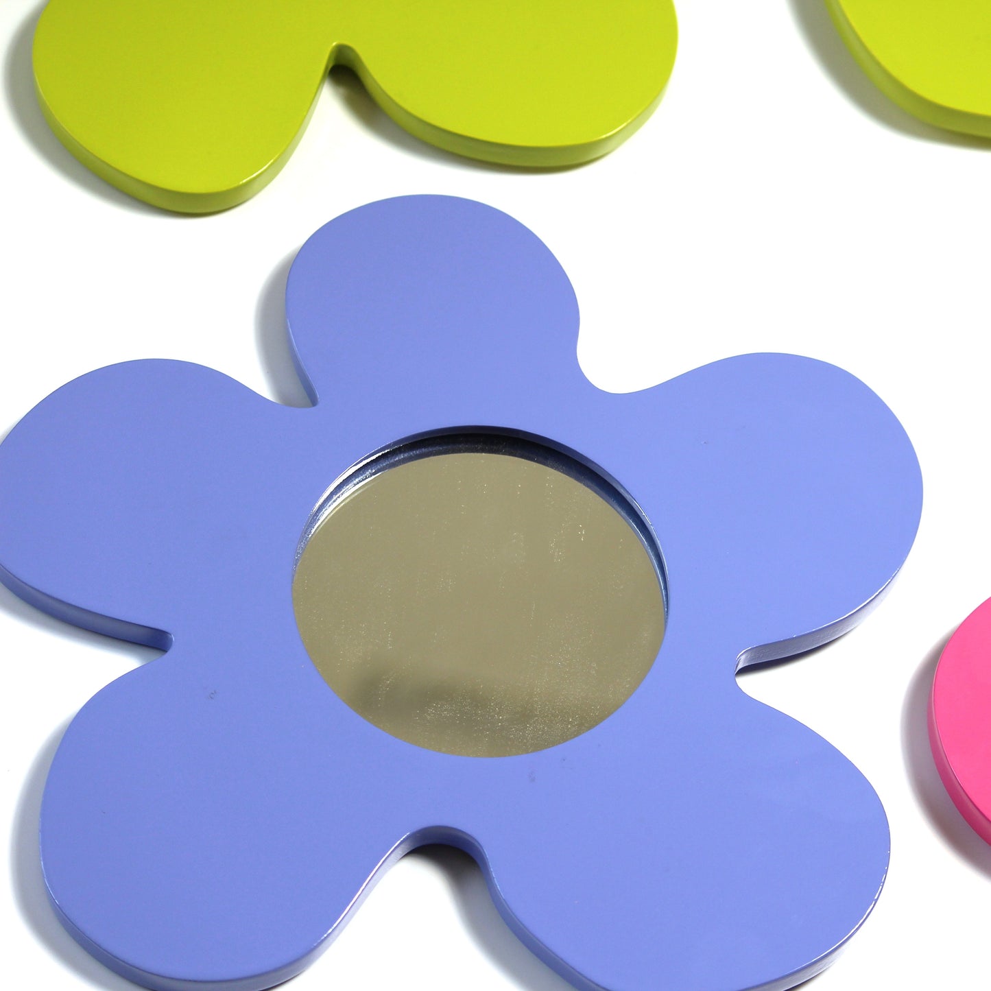 Daisy Glow Wall Mirror(Purple)- Cute Decor