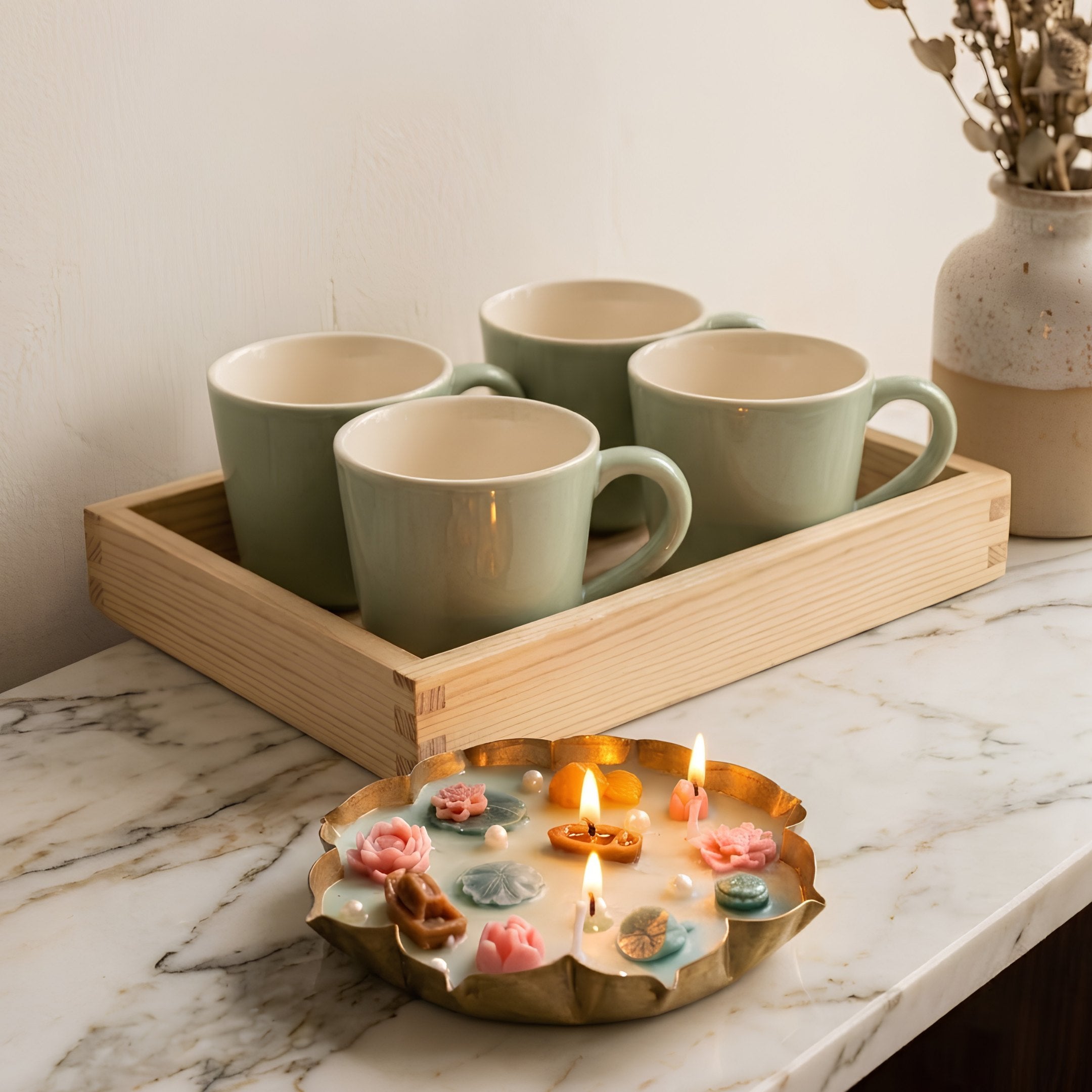 Giftbox- Tea by the Lotus Pond (4 Tea Cups + Lotus Pond Candle)