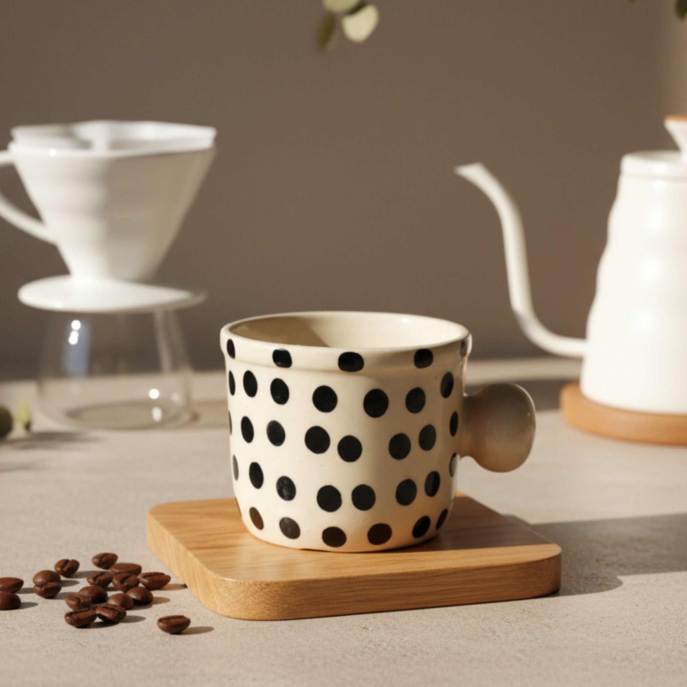 Dots Mug - Cute Handle Minimal Mug