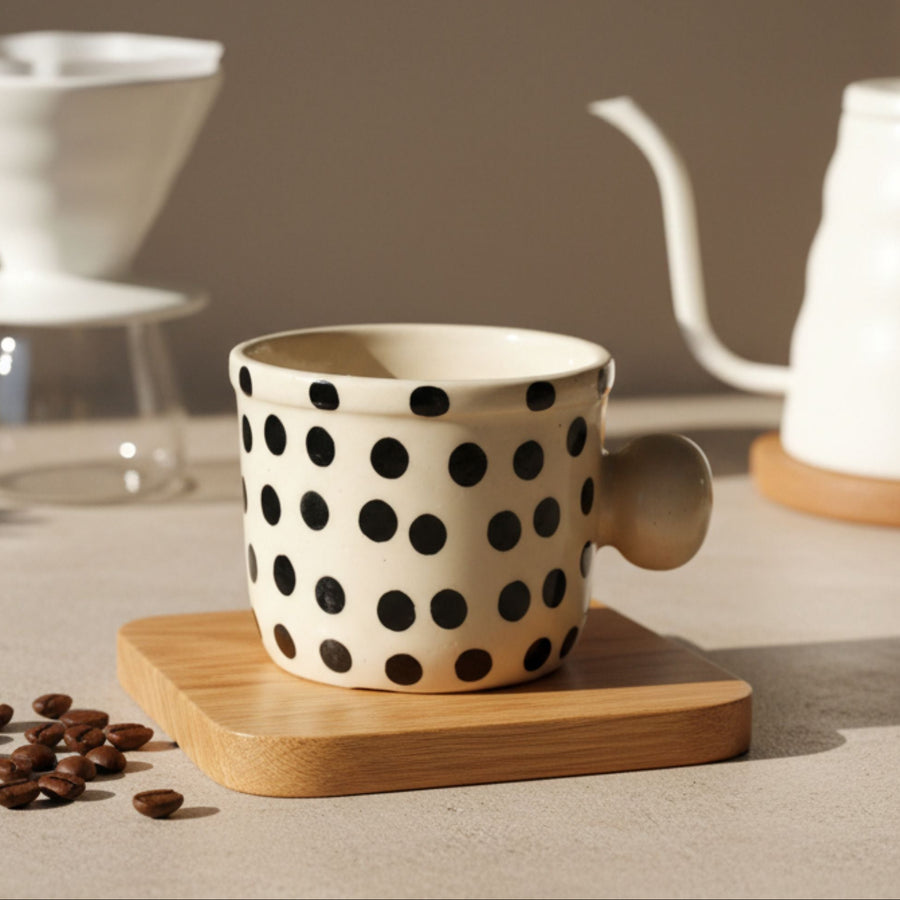 Dots Mug - Cute Handle Minimal Mug