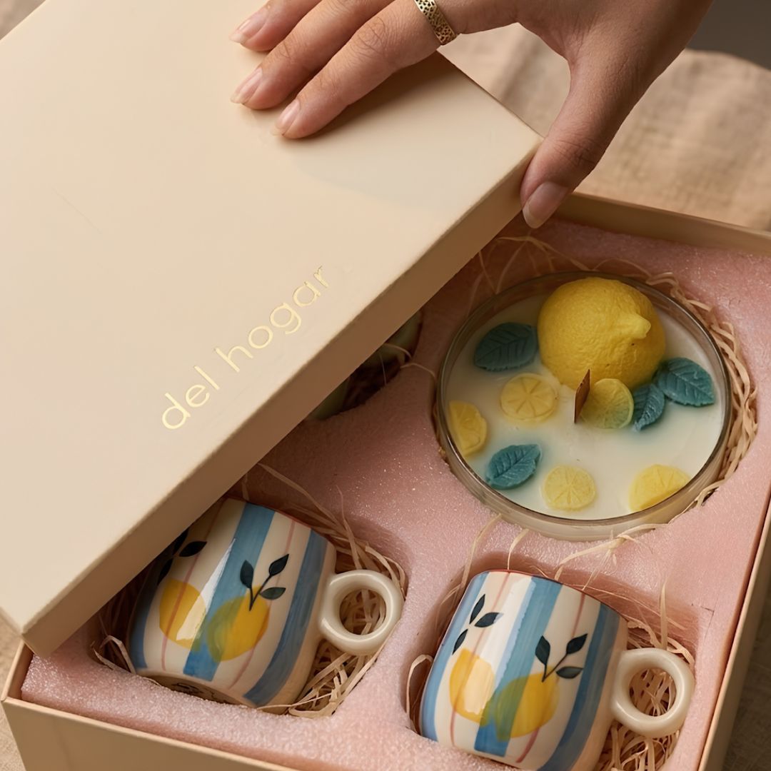 Giftbox-Breeze & Lemons (2 Coffee Mugs+ Lemon themed Candle)