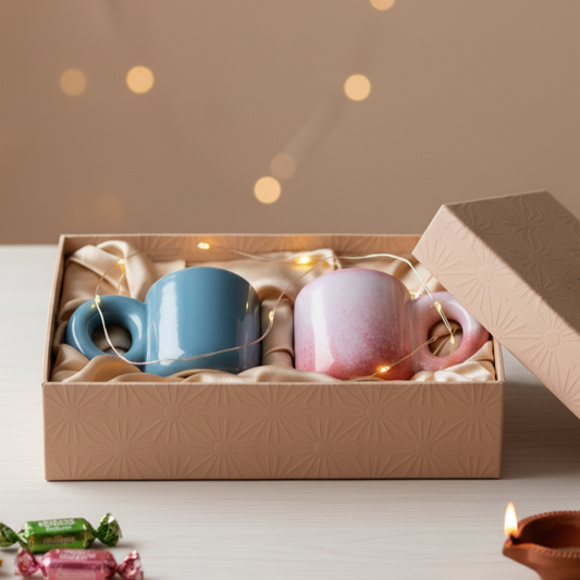 Festive Giftbox- His and Her Mug Set