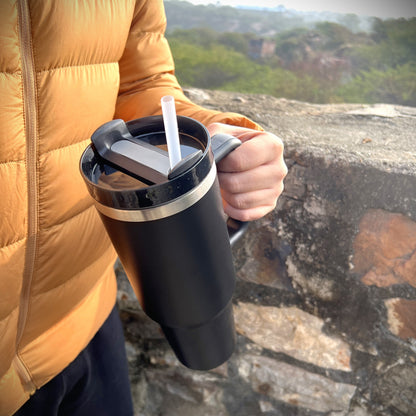 Tumbler with Handle, Straw & Lid I Leakproof Tumbler I Hot and Cold - Black