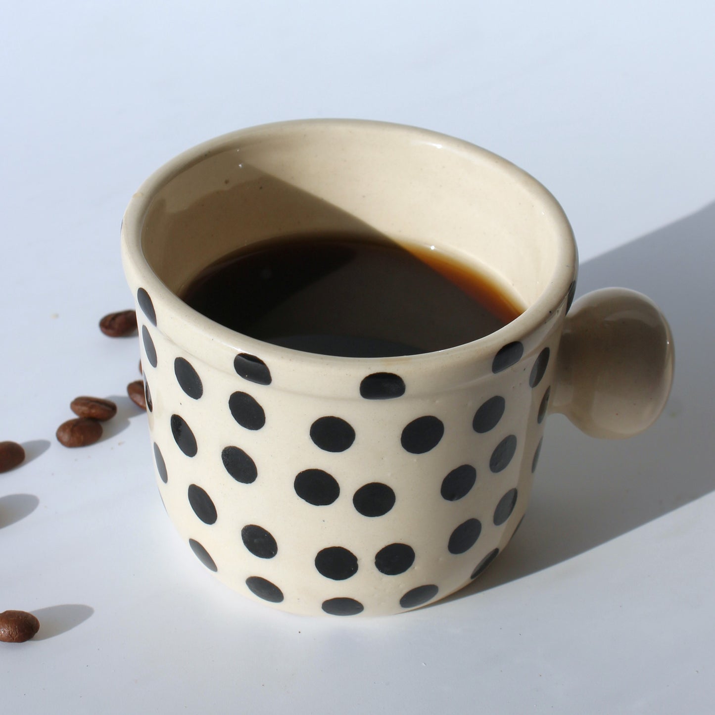 Dots Mug - Cute Handle Minimal Mug