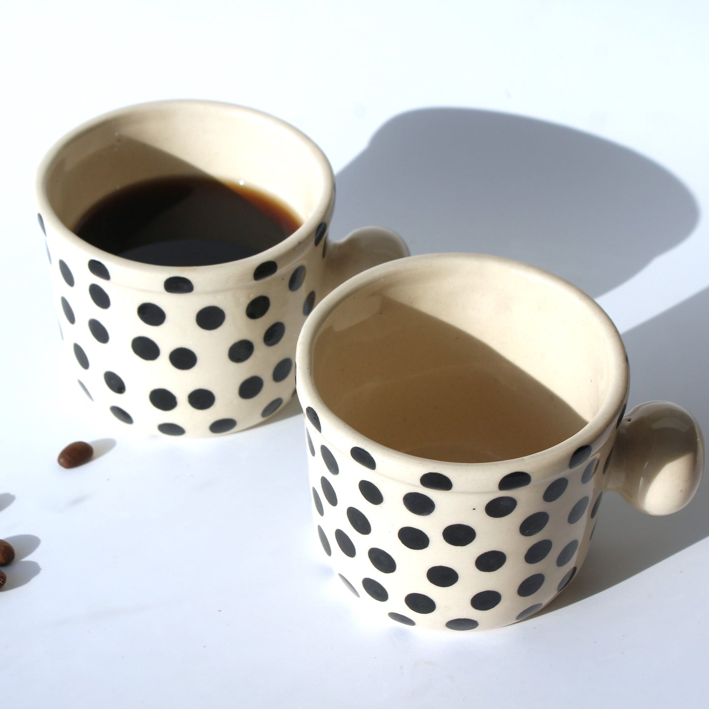 Dots Mug - Cute Handle Minimal Mug